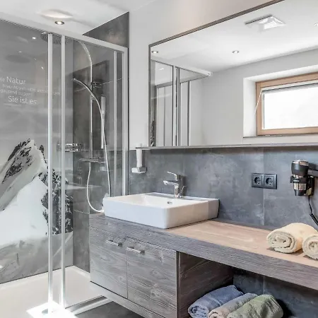 Apartment The Peak-2 By Interhome